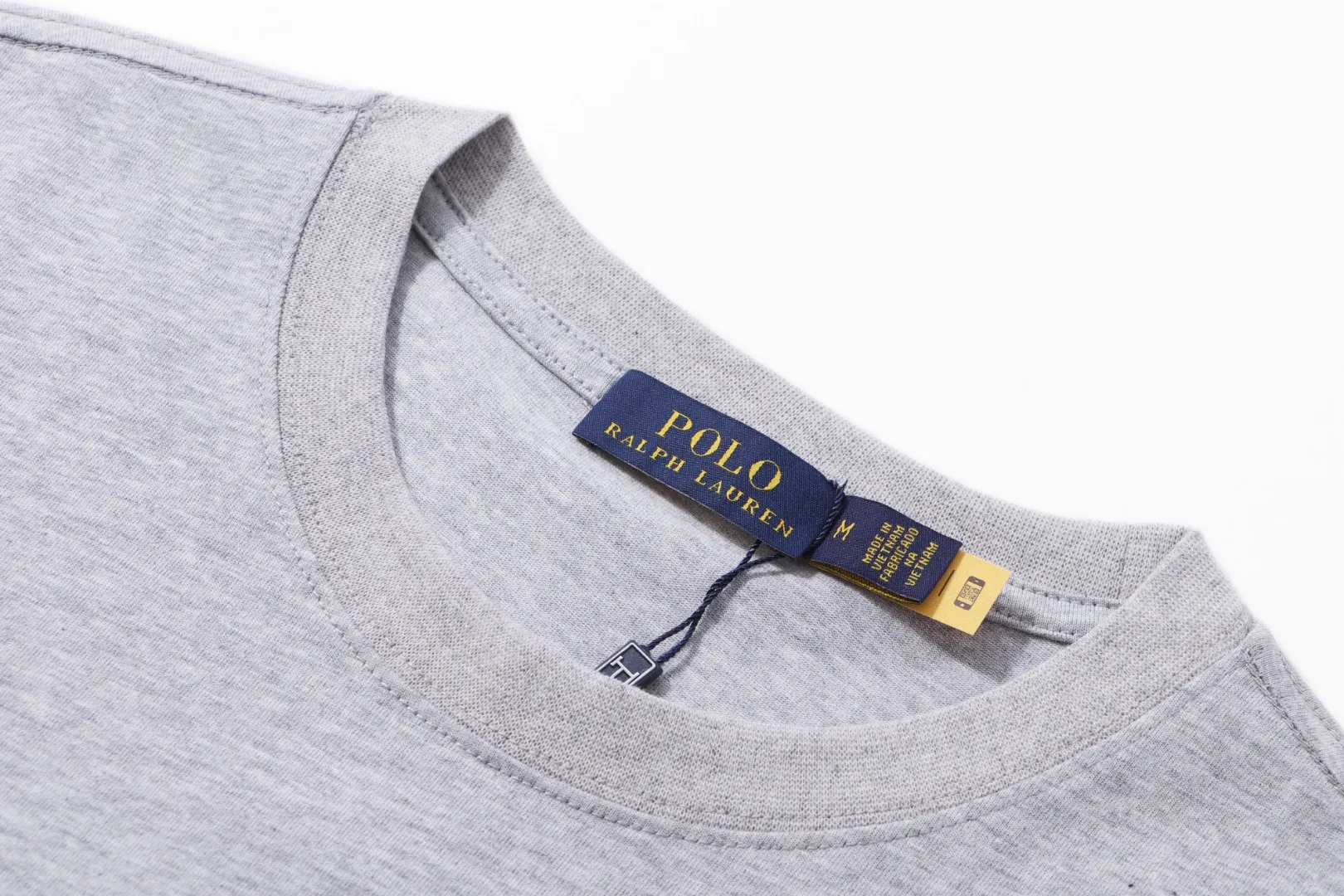 ：L 6602# Sizes：XS S M L XL Ralph Lauren/ Classic T ， T ， 。 ： T Classic 、Quality 、 、 。 T 。 FAB：100% ， ， ， ， ，100% ， Breathable， ， ， ， ， ，Breathable ， ． ， ～ ： ， Beige ， ， 。